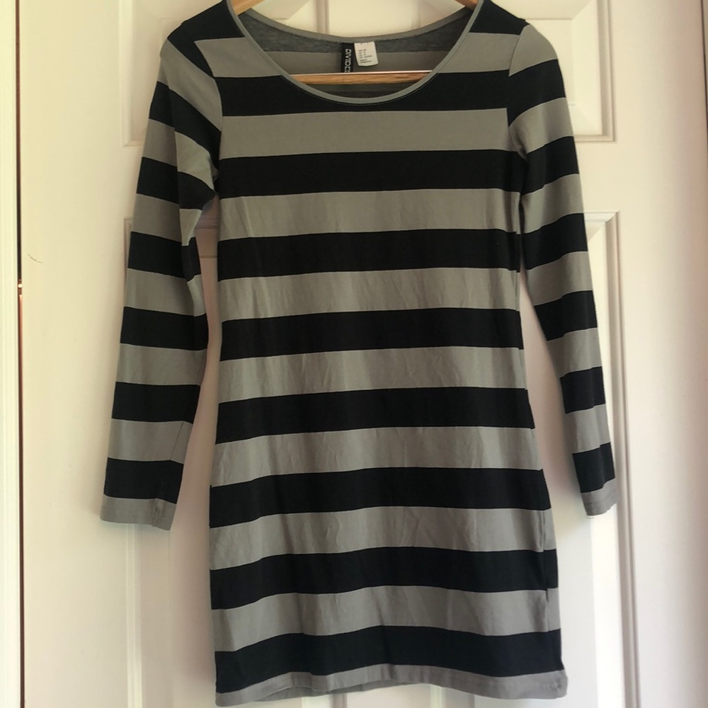 Black and gray striped dress